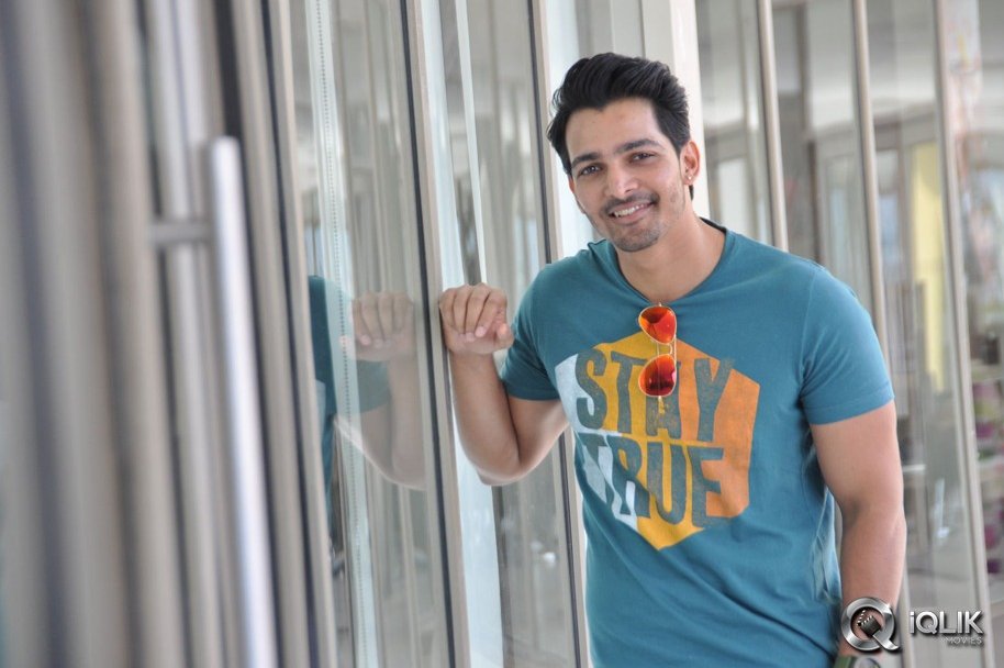 Prema-Ishq-Kaadhal-Platinum-Disc-Function